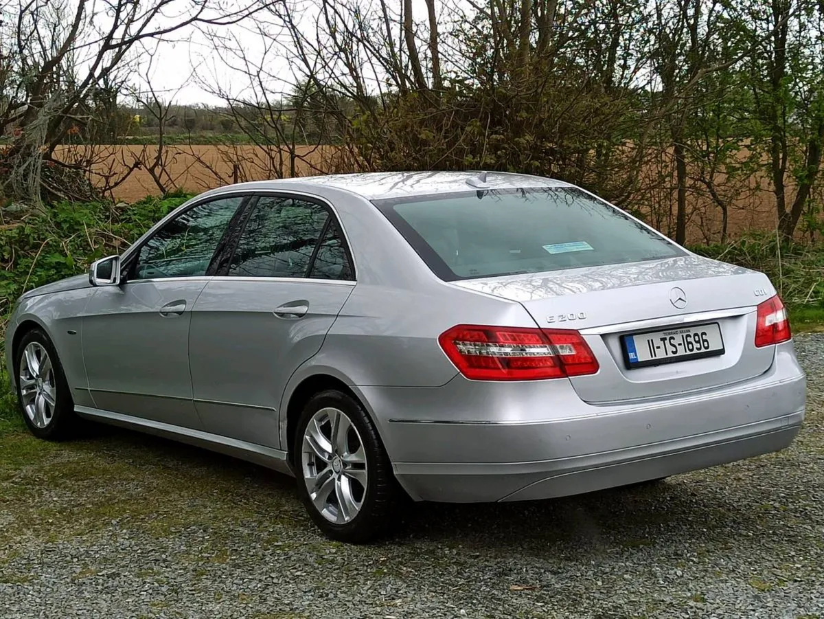 2011 Mercedes E200 cdi auto - Image 2