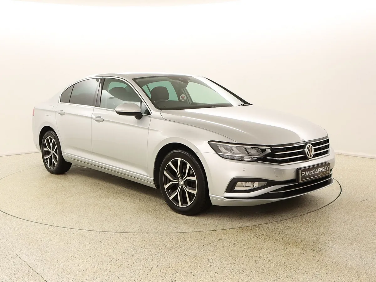 2020 VOLKSWAGEN PASSAT 1.6 TDI SEL AUTO DSG - Image 1