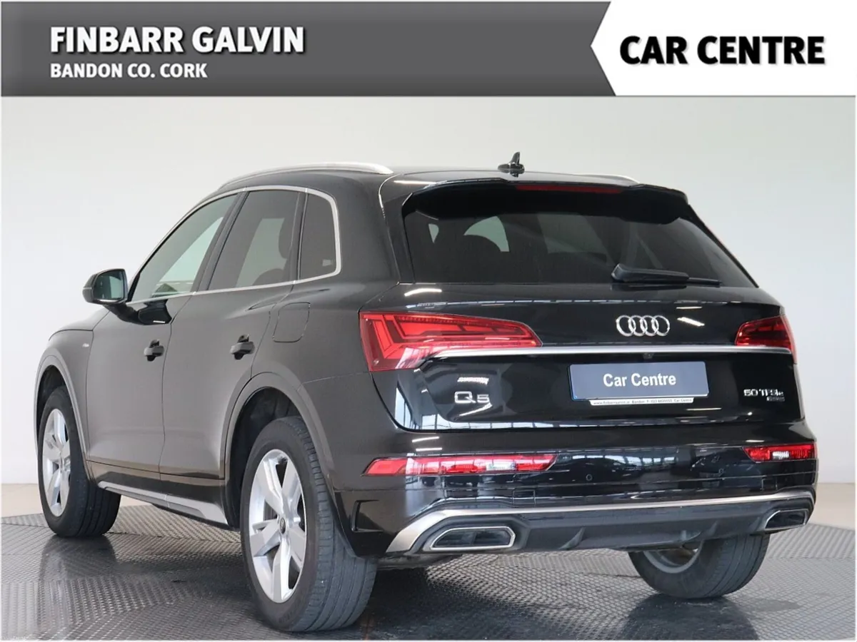 Audi  Q5 S LINE 50 TFSI E QUATTRO - Image 2