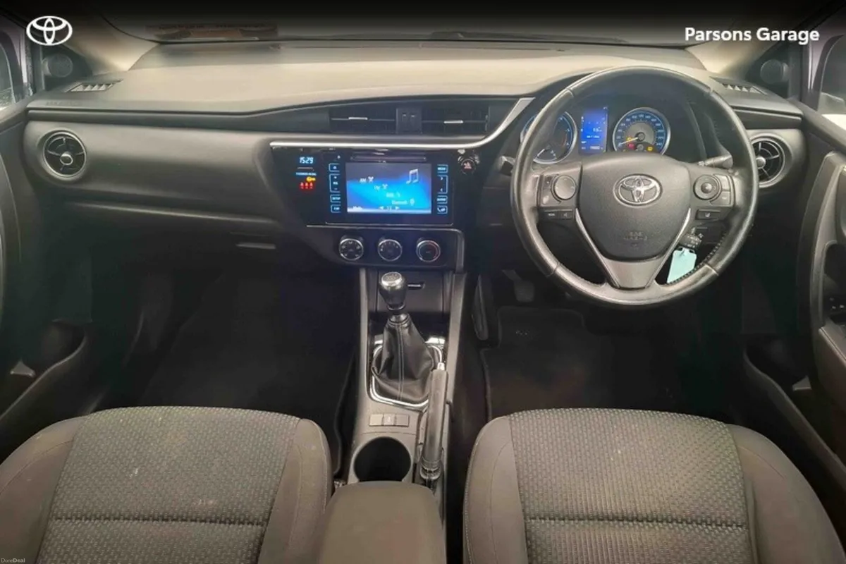 Toyota Corolla COROLLA 1.4 D4D LUNA - Image 6