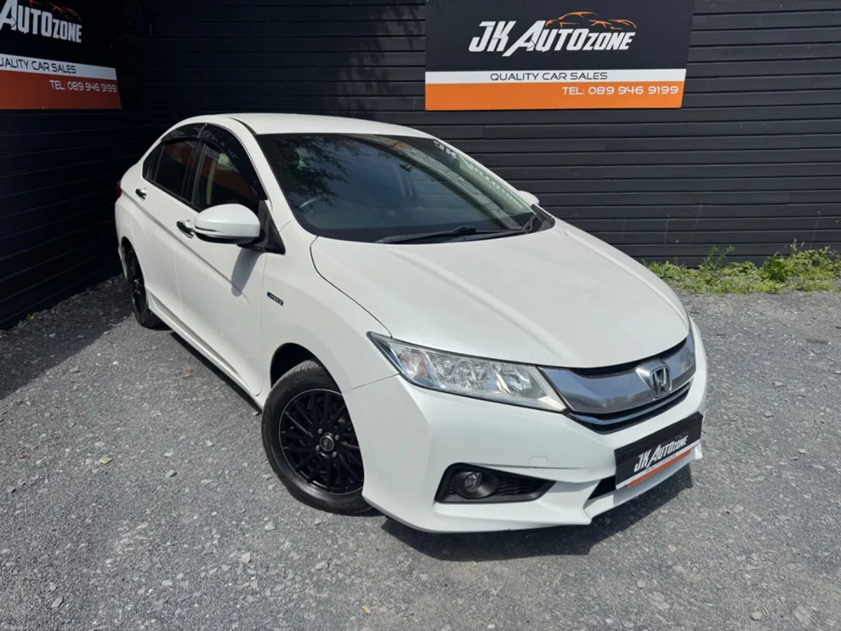 Honda Grace 1.5 HYBRID AUTO - Image 1