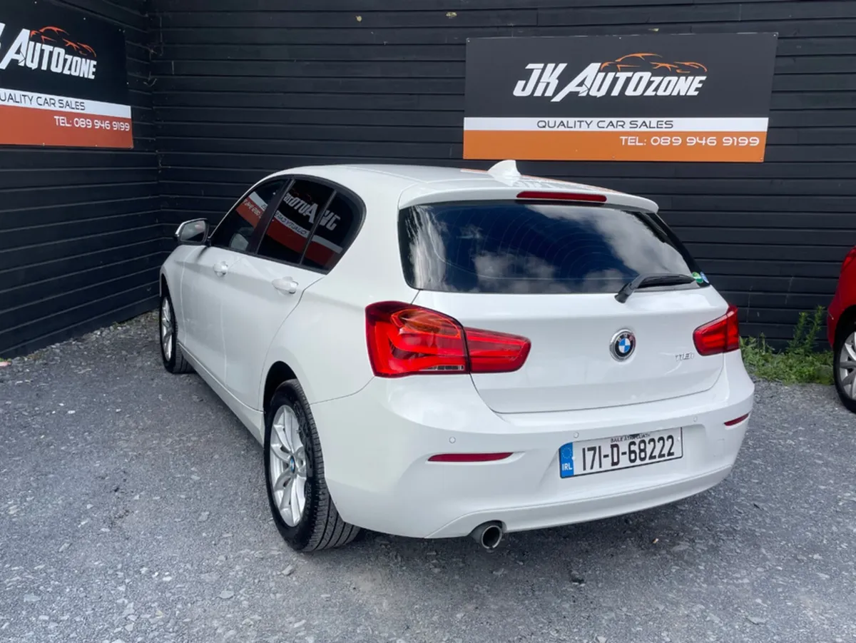 BMW 1-Series 1.5 118I AUTO 5DR - Image 4