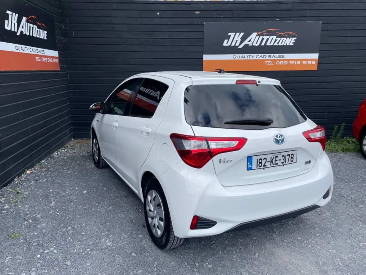 Toyota Vitz 1.5 HYBRID AUTO - Image 4