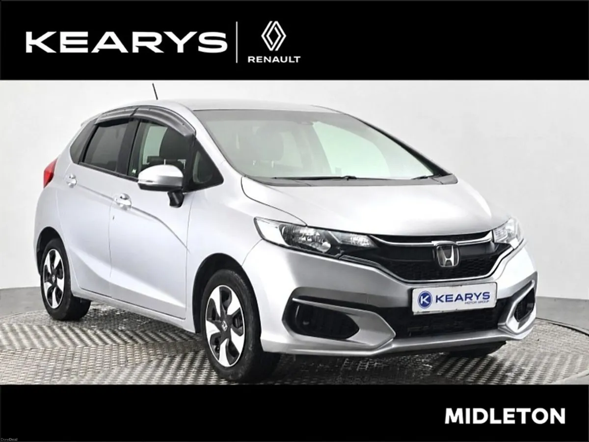 Honda Fit DAA-GP5 - Image 1