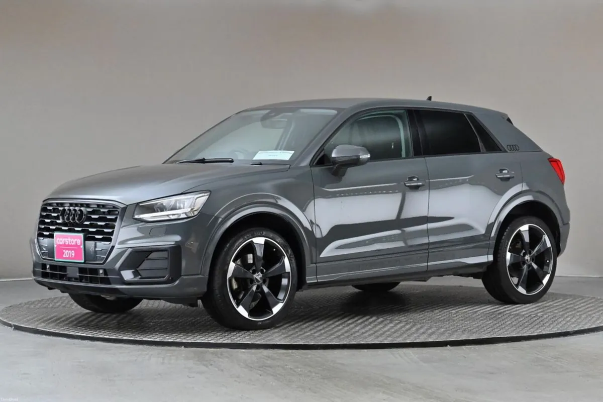 Audi Q2 1.0 TFSI S-TRONIC **UPGRADED ALLOYS**REVER - Image 4