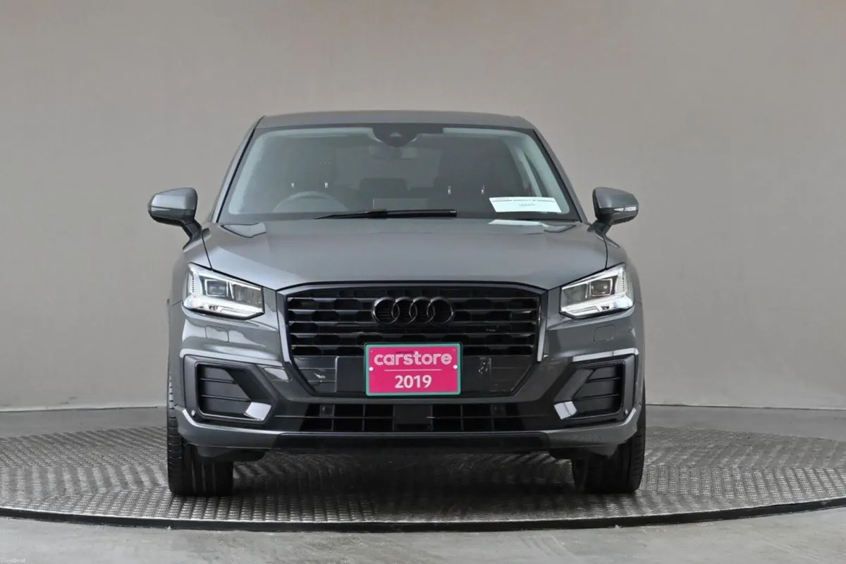 Audi Q2 1.0 TFSI S-TRONIC **UPGRADED ALLOYS**REVER - Image 2