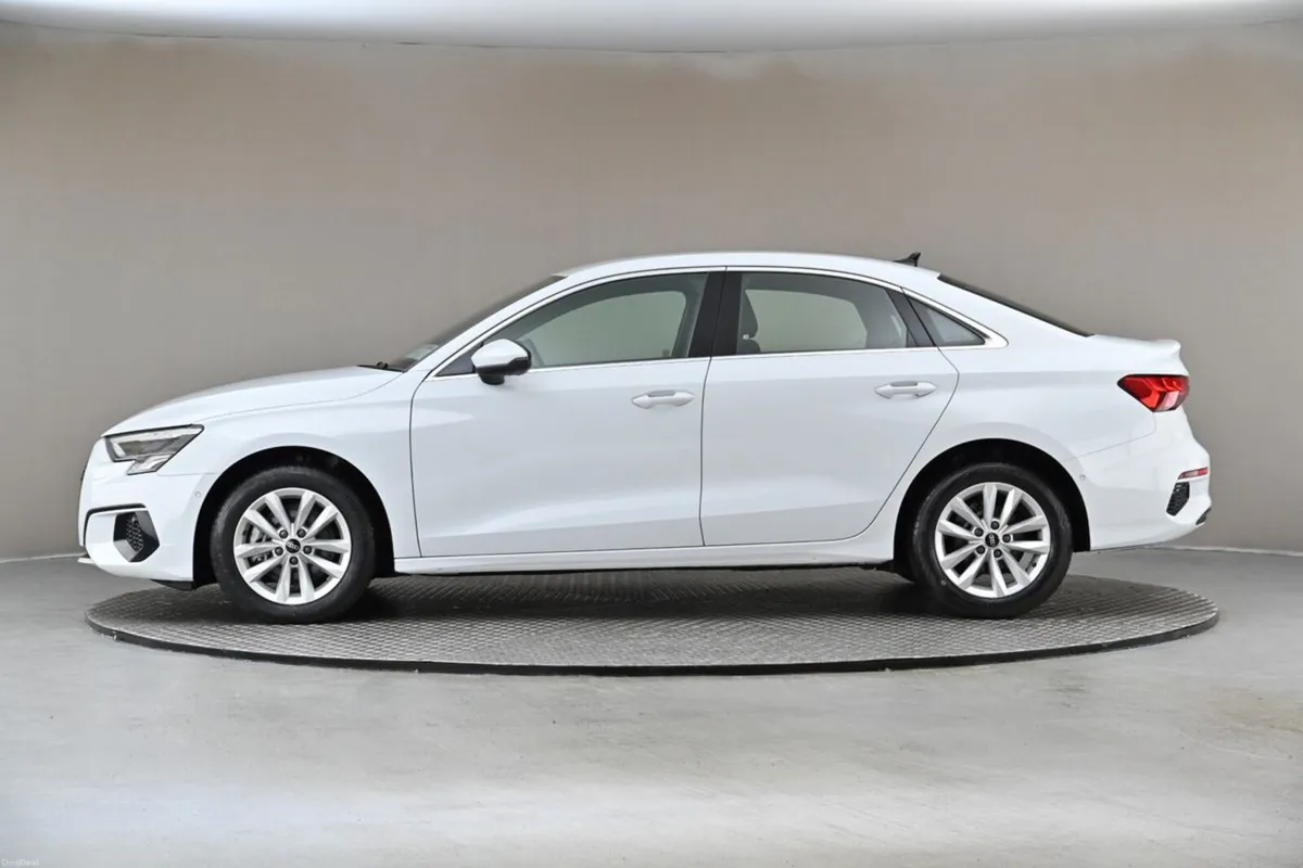 Audi A3 1.4 TFSI S-TRONIC SALOON **DIG DASH**REVER - Image 5