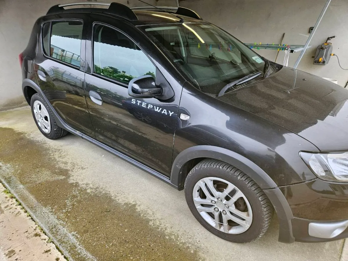 Dacia Sandero Stepway New NCT 08/27 - Image 3