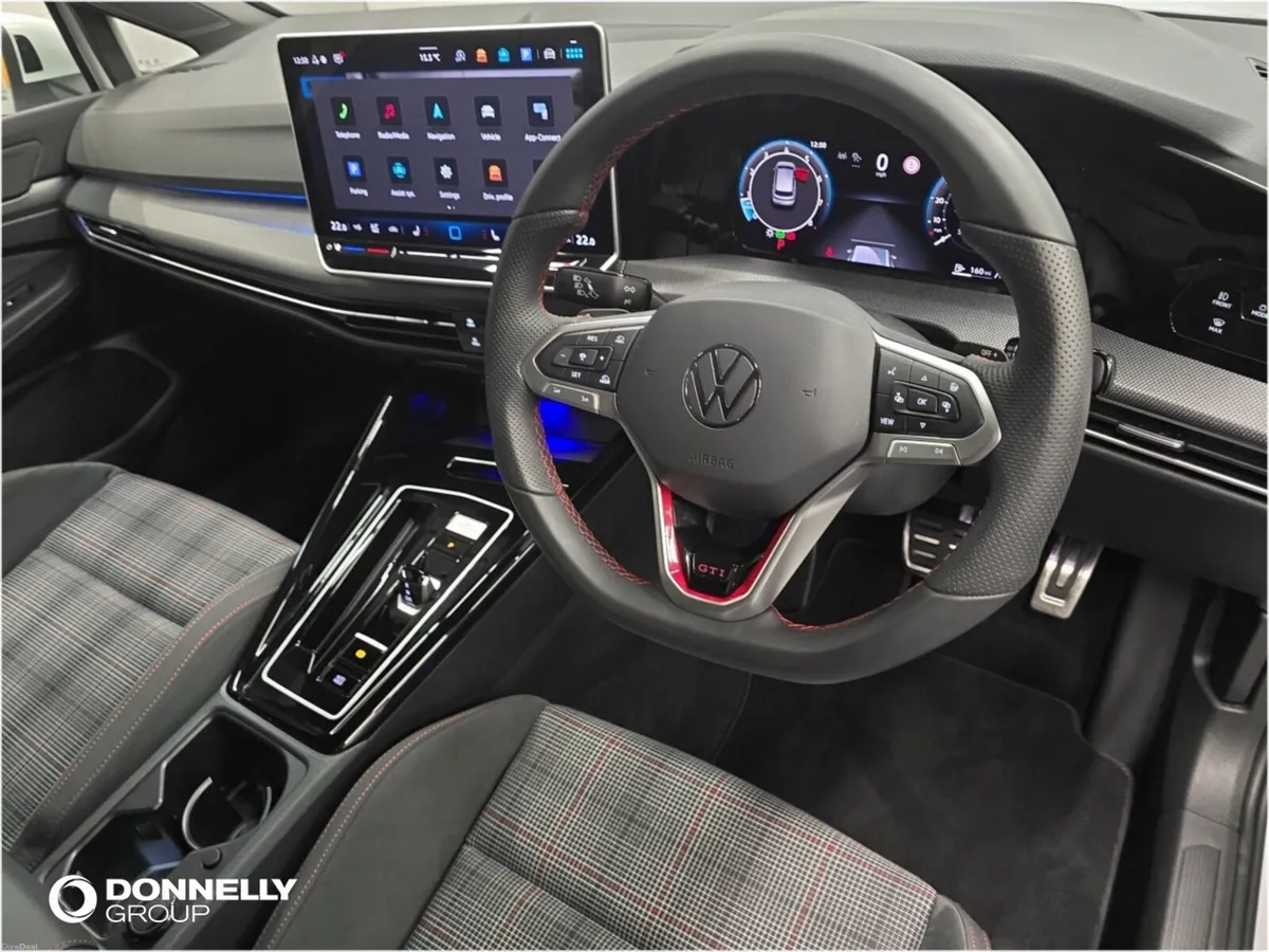 Volkswagen Golf Hatchback GTI - Image 6