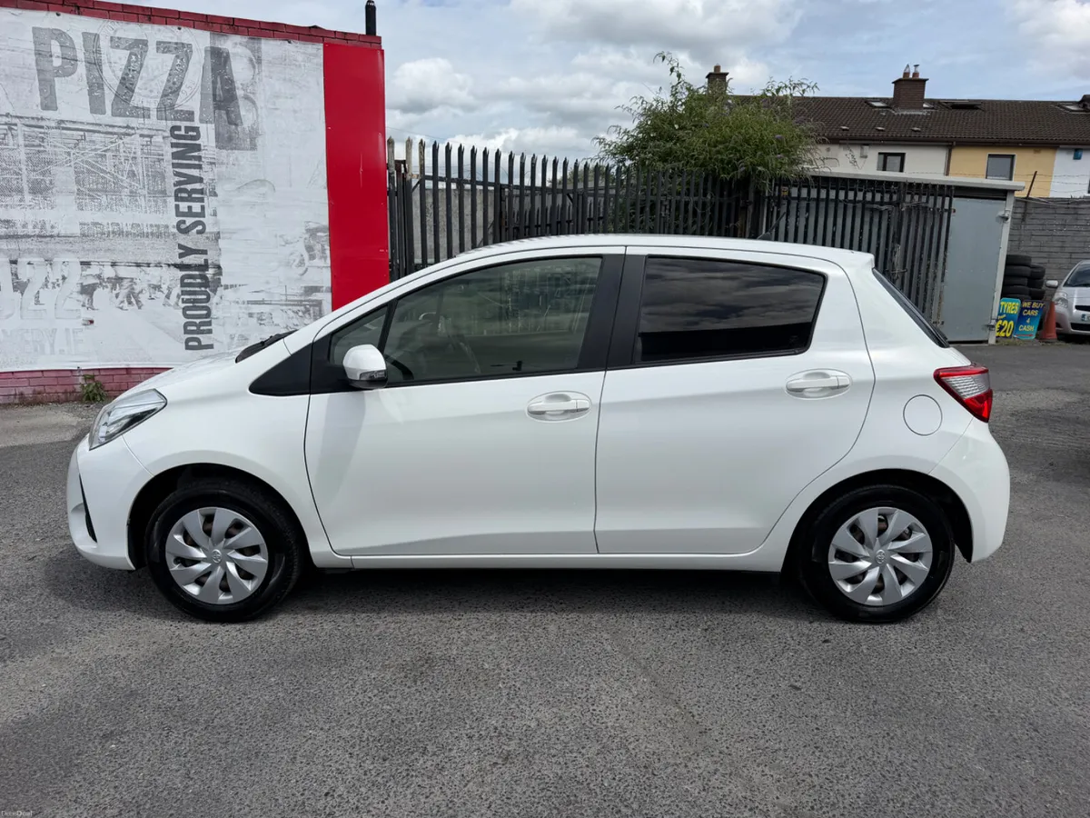 Toyota Vitz 2018 automatic new nct €9950 - Image 1