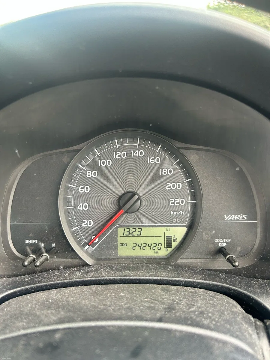 2012 Toyota Yaris 1.0 Petrol - Red - NCT 02-2027 - Image 3