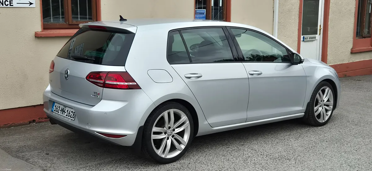 Volkswagen Golf 2016 Highline - Image 4