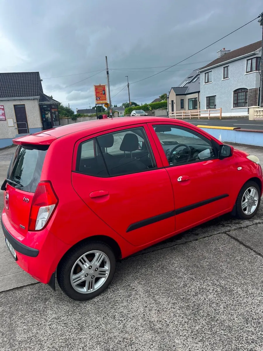 Hyundai i10 with only 128000  Km - Image 3