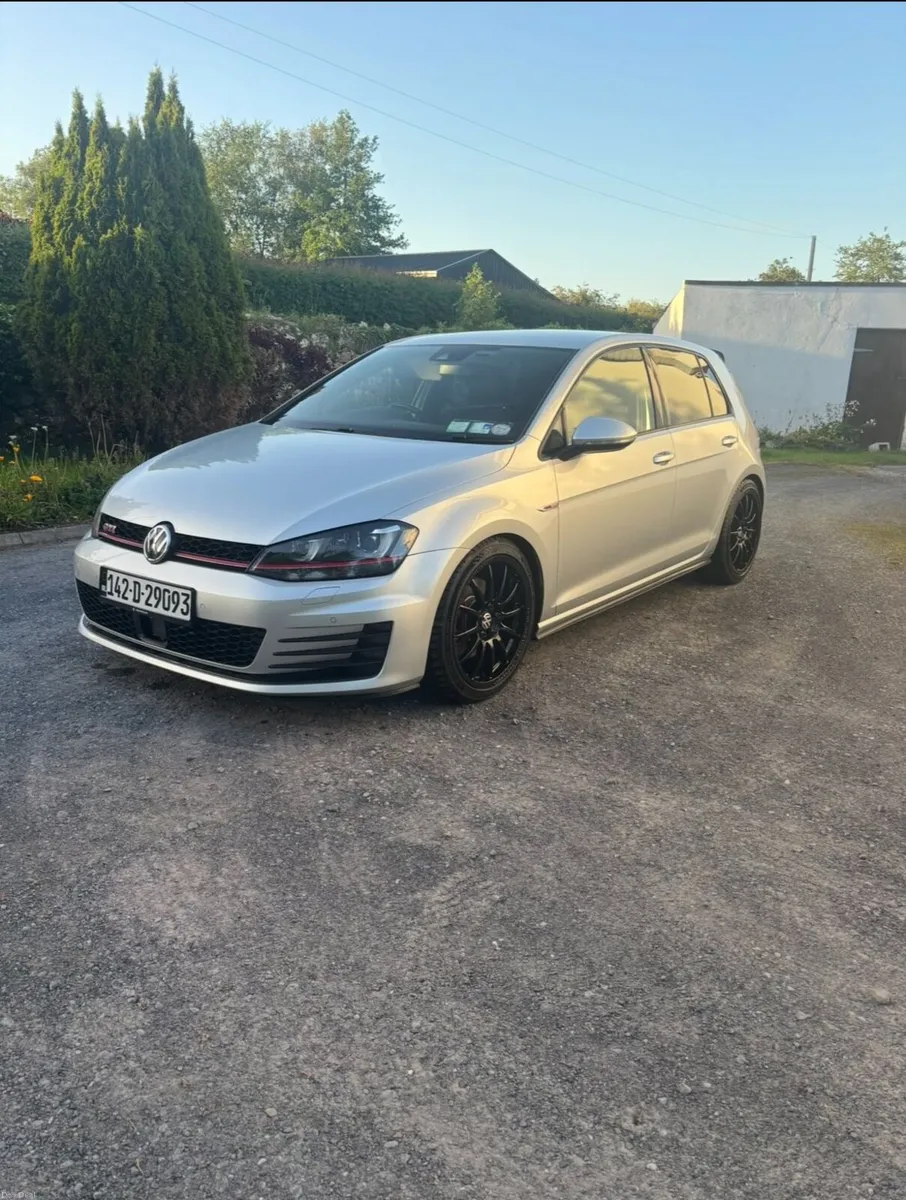 MK7 Golf  GTI - Image 3