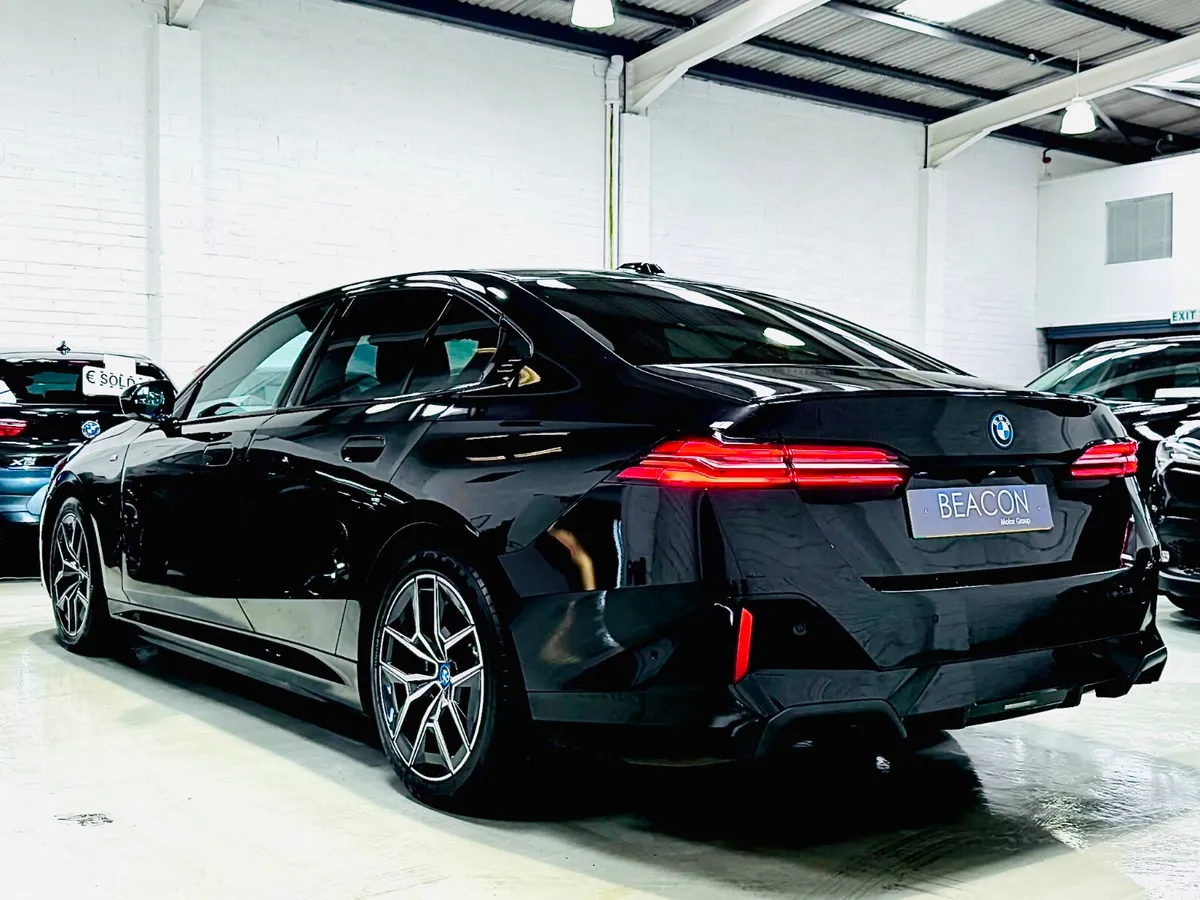 *241*ONLY 19,000 MILES*BMW I5 M-SPORT 250KW 84KWH - Image 6