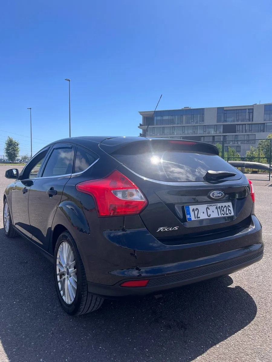 Ford Focus 1.6 Petrol - Image 4