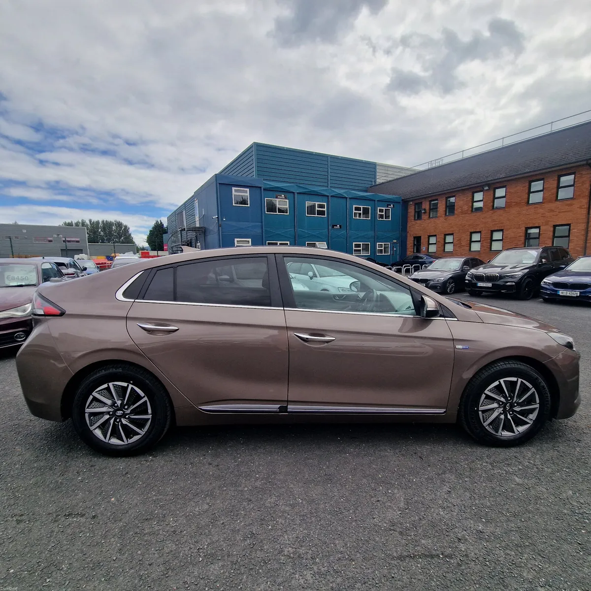 Hyundai IONIQ 2021 Electric Premium - Image 4