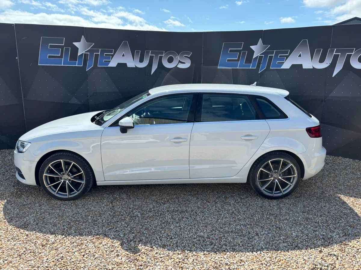 Audi A3 1.4 TFSI Automatic 2015 - Image 2