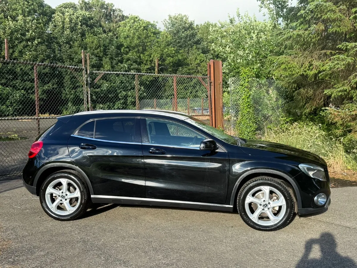 Mercedes-Benz GLA 2019 - Image 4