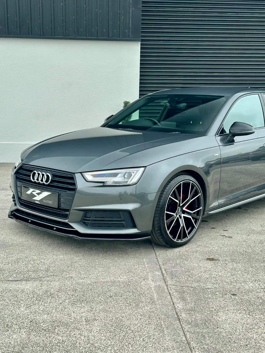 2017 AUDI A4 S LINE BLACK EDITION STYLING 2.0 TDI - Image 3