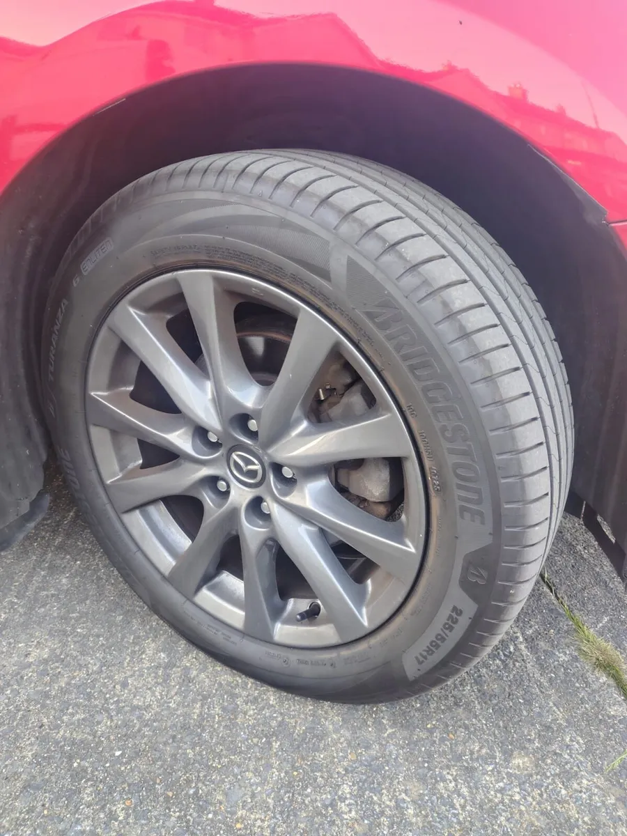 Mazda 6e 2.2 Diesel with extra 4 set of tires. - Image 5