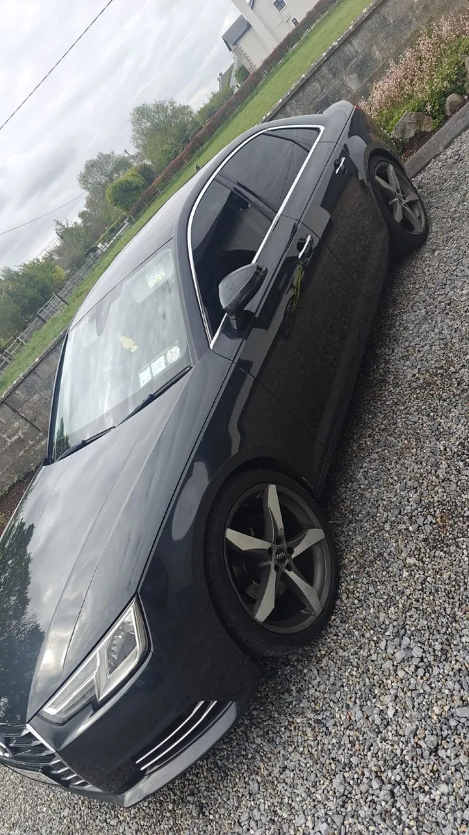 Audi A4 2016 - Image 1