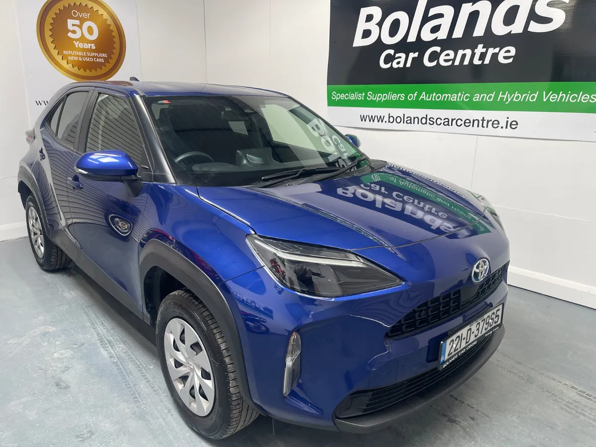 2022 Toyota Yaris Cross Hybrid 1.5 Automatic Model - Image 3