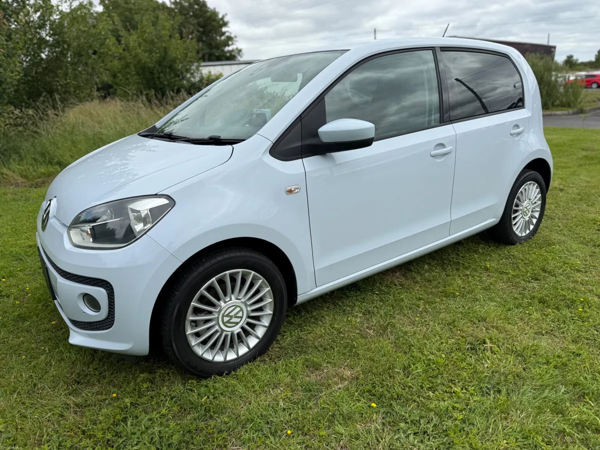 VW UP (2013) 1.0 PETROL AUTOMATIC - Image 3