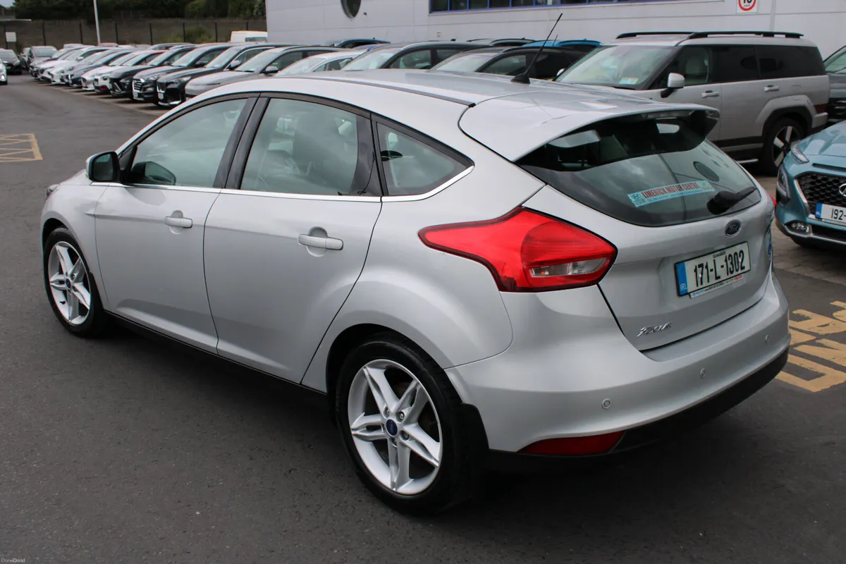 Ford Focus 2017 - Image 3
