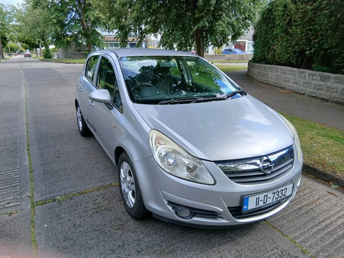 11 opel corsa 1.2 NEW NCT low km  2650 - Image 1