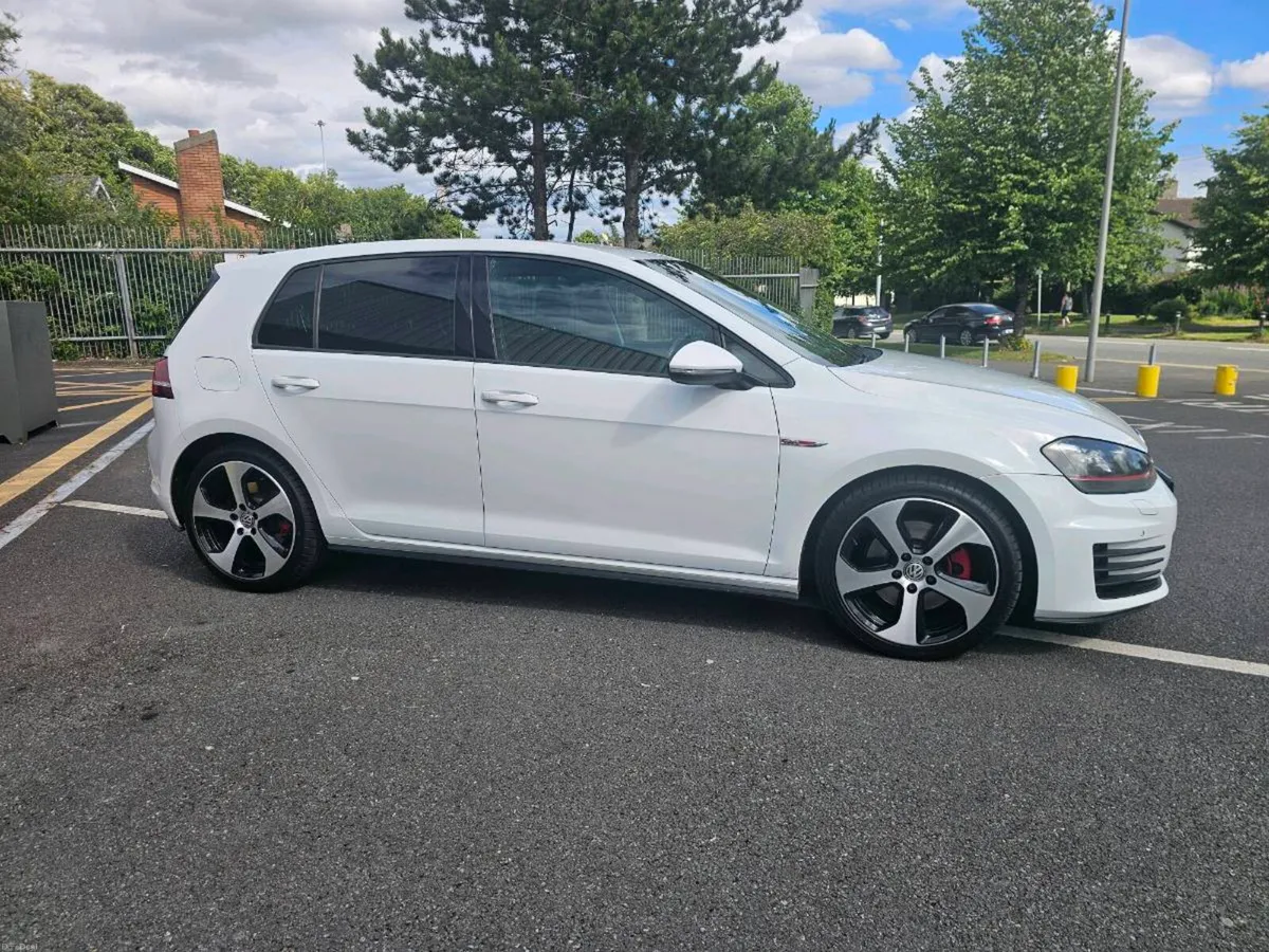 2014 VW GTI DSG - FACTORY SPEC - Image 6