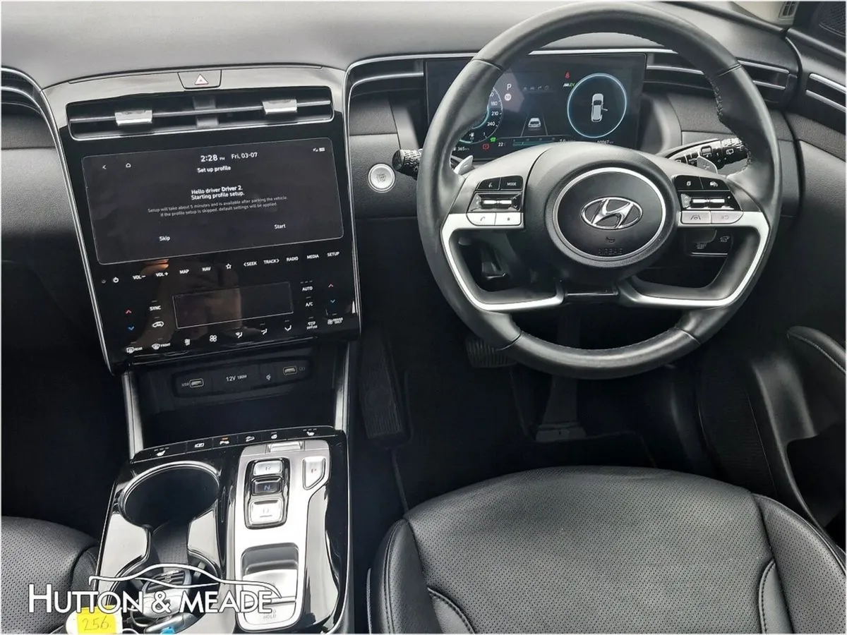 Hyundai Tucson Executive Plus HEV 1.6 Petrol 5dr - Image 3