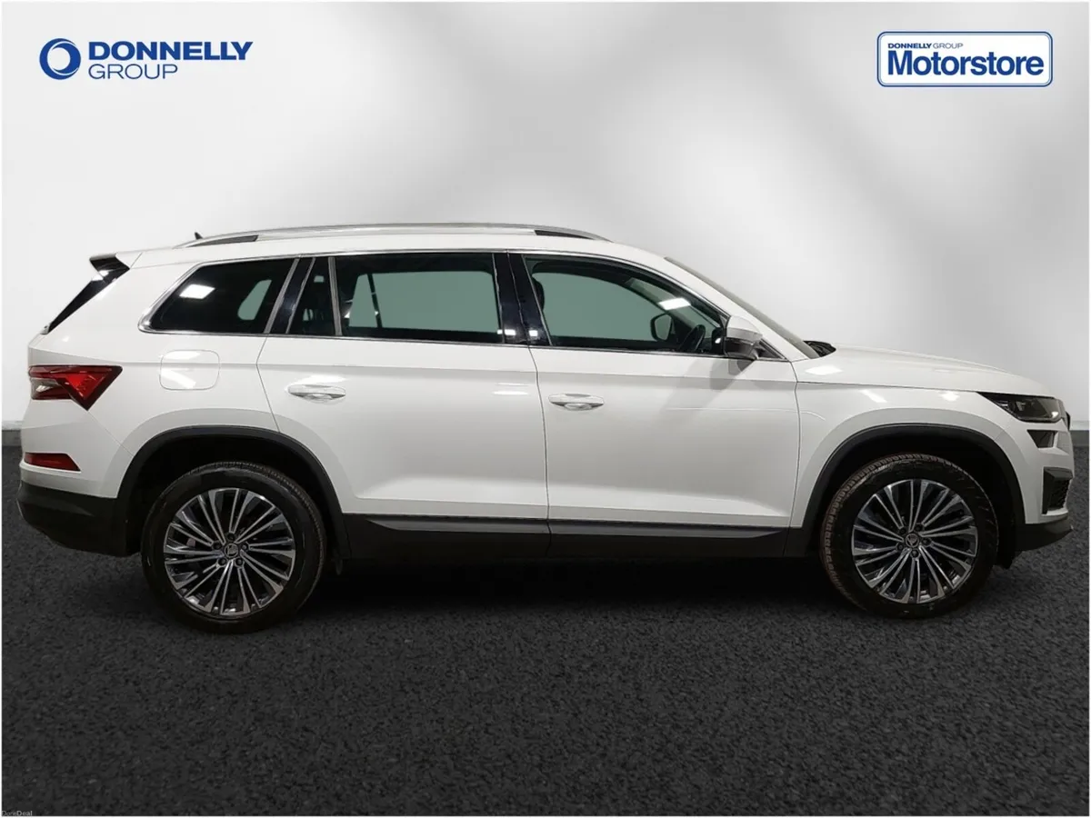 Skoda KODIAQ Diesel Estate SE L Executive - Image 3