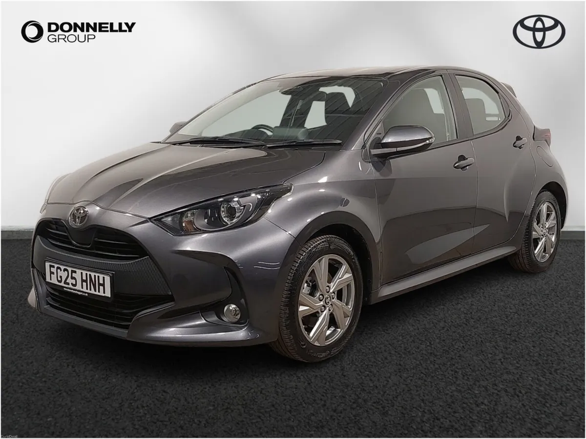 Toyota Yaris Hatchback Icon - Image 3