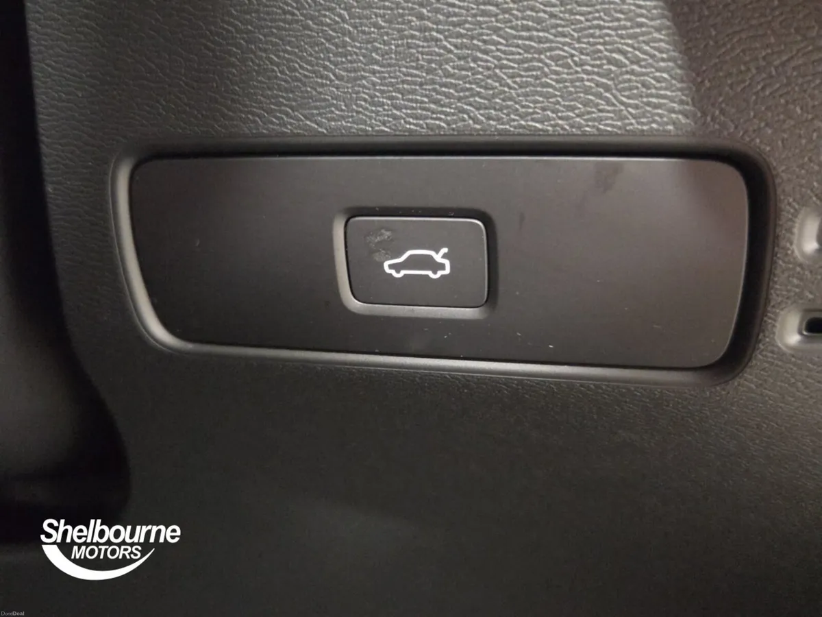 Volvo XC40 B3 PLUS - Image 5
