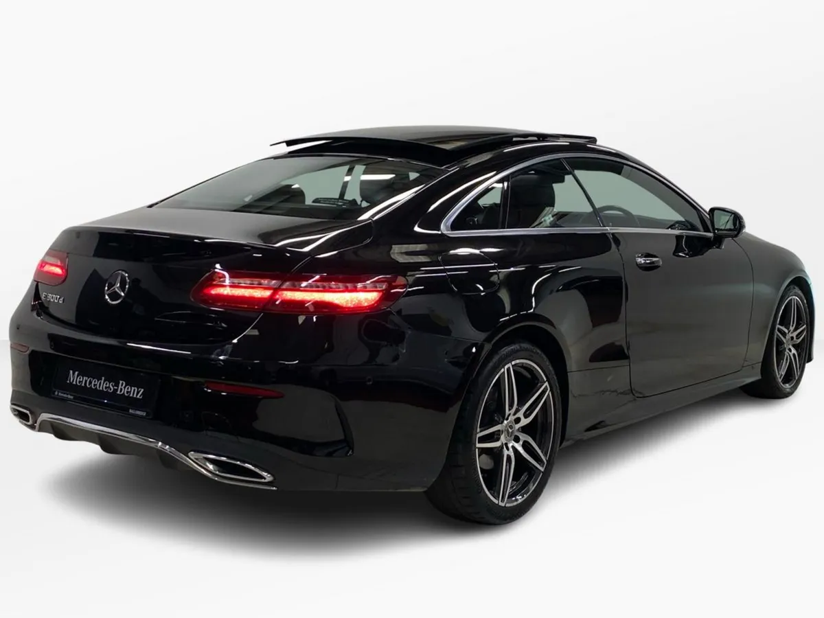 Mercedes-Benz E-Class E 300 D 4MATIC COUPE AMG Sty - Image 3