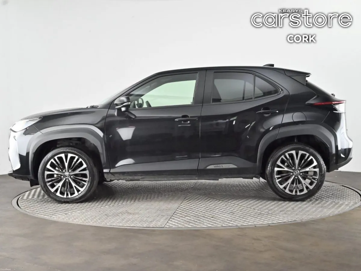 Toyota Yaris Cross 1.5 Hybrid CVT - Image 6