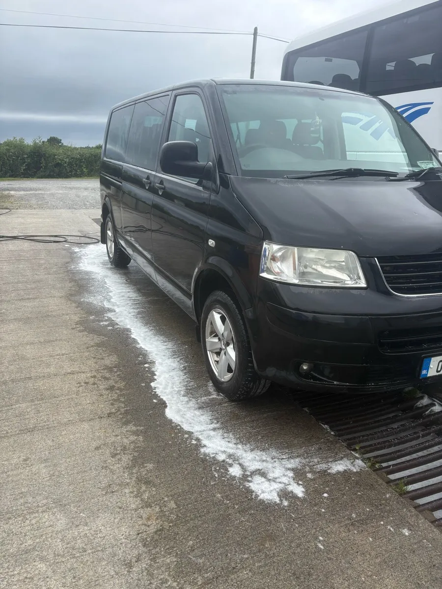 Transporter 8 seater - Image 3