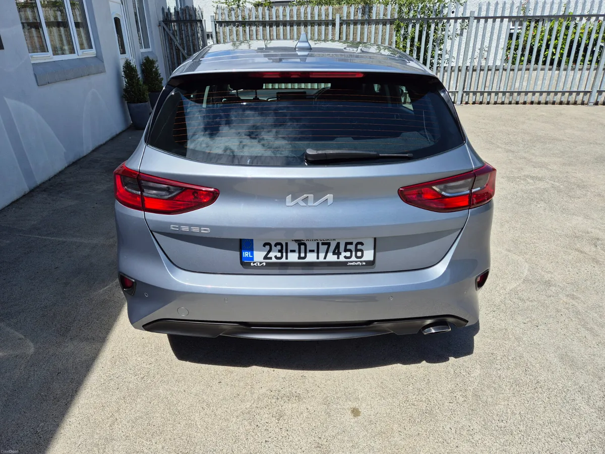 Kia Ceed 2023 - Image 6