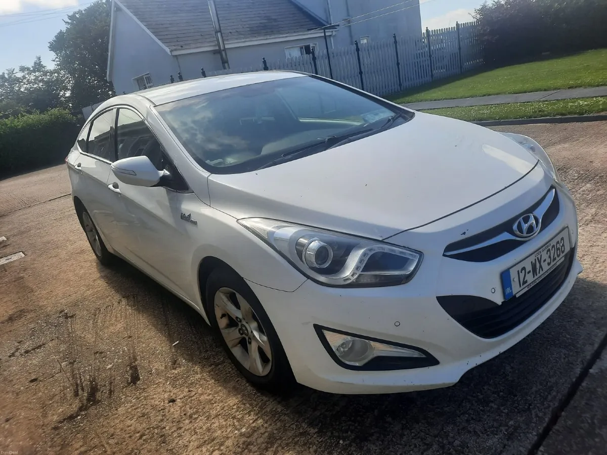 Hyundai i40 2012 - Image 1