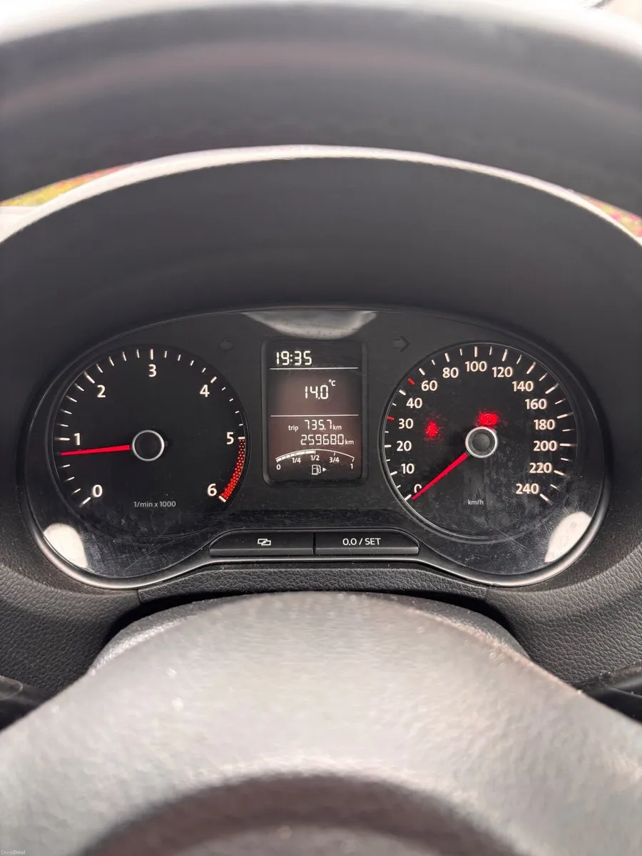 Volkswagen Polo 2013 - Image 3