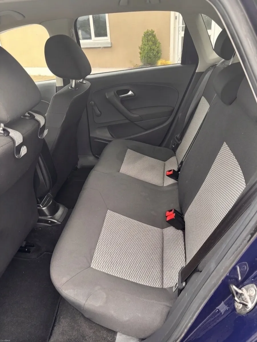 Volkswagen Polo 2013 - Image 2