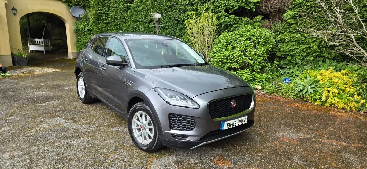 Jaguar E-Pace 2018 - Image 1