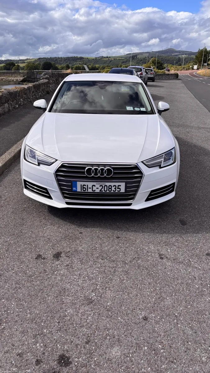 Audi A4 2016 TFSI - Image 2