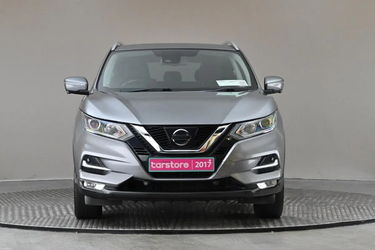 Nissan Qashqai 1.2 N-CONNECTA 6SPD **360 PAN CAM** - Image 2