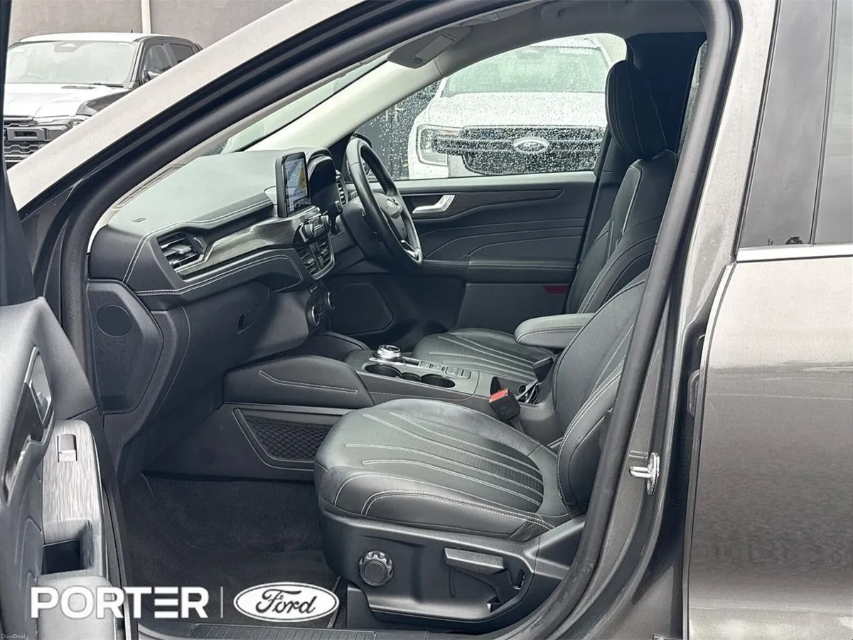 Ford Kuga *VIGNALE* *FULL LEATHER* PHEV 225PS - Image 4