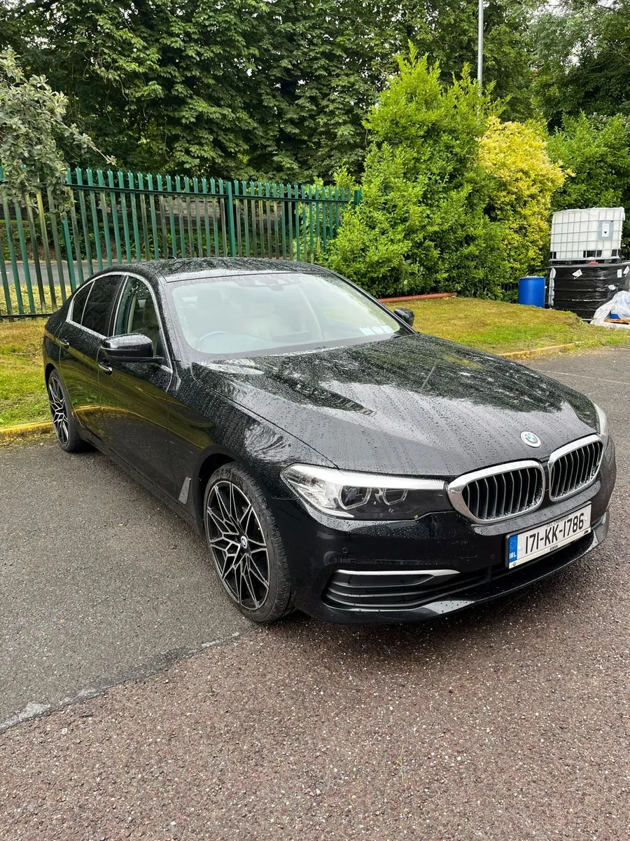 BMW 5-Series 2017 - Image 3