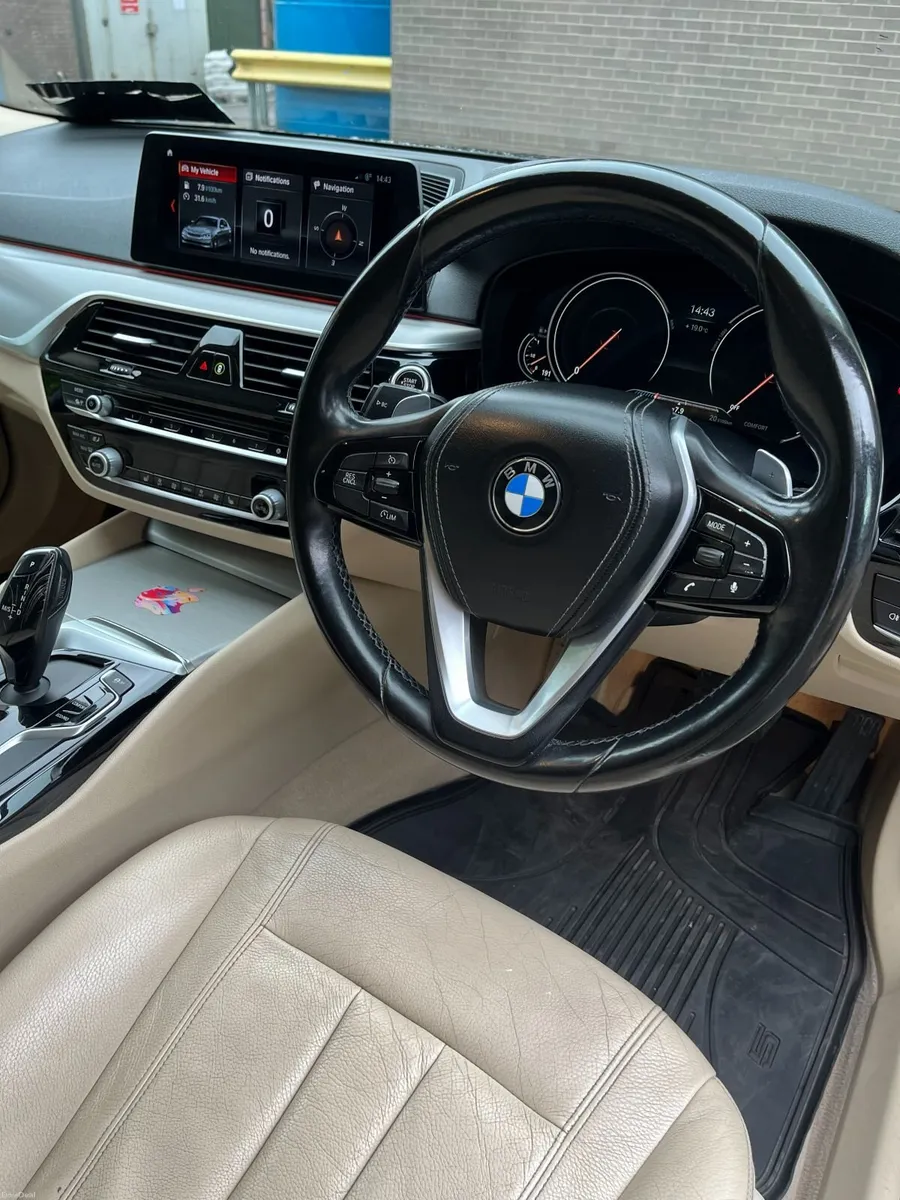 BMW 5-Series 2017 - Image 6