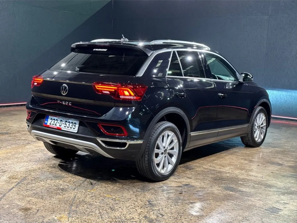 Volkswagen T-Roc 1.5 AUTOMATIC - ALLOY WHEELS - MU - Image 4