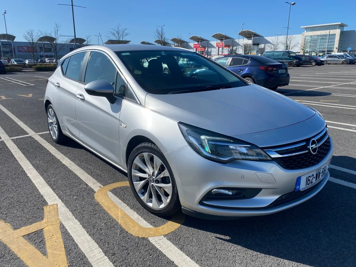 Opel Astra 2016 CTDI 1.6 - 2 Owners - Image 1